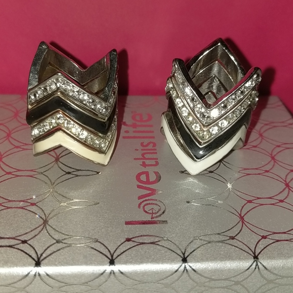 4-stack zig zag rings